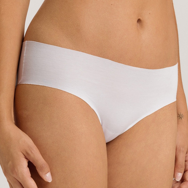 Hanro Invisible Cotton Short Wit