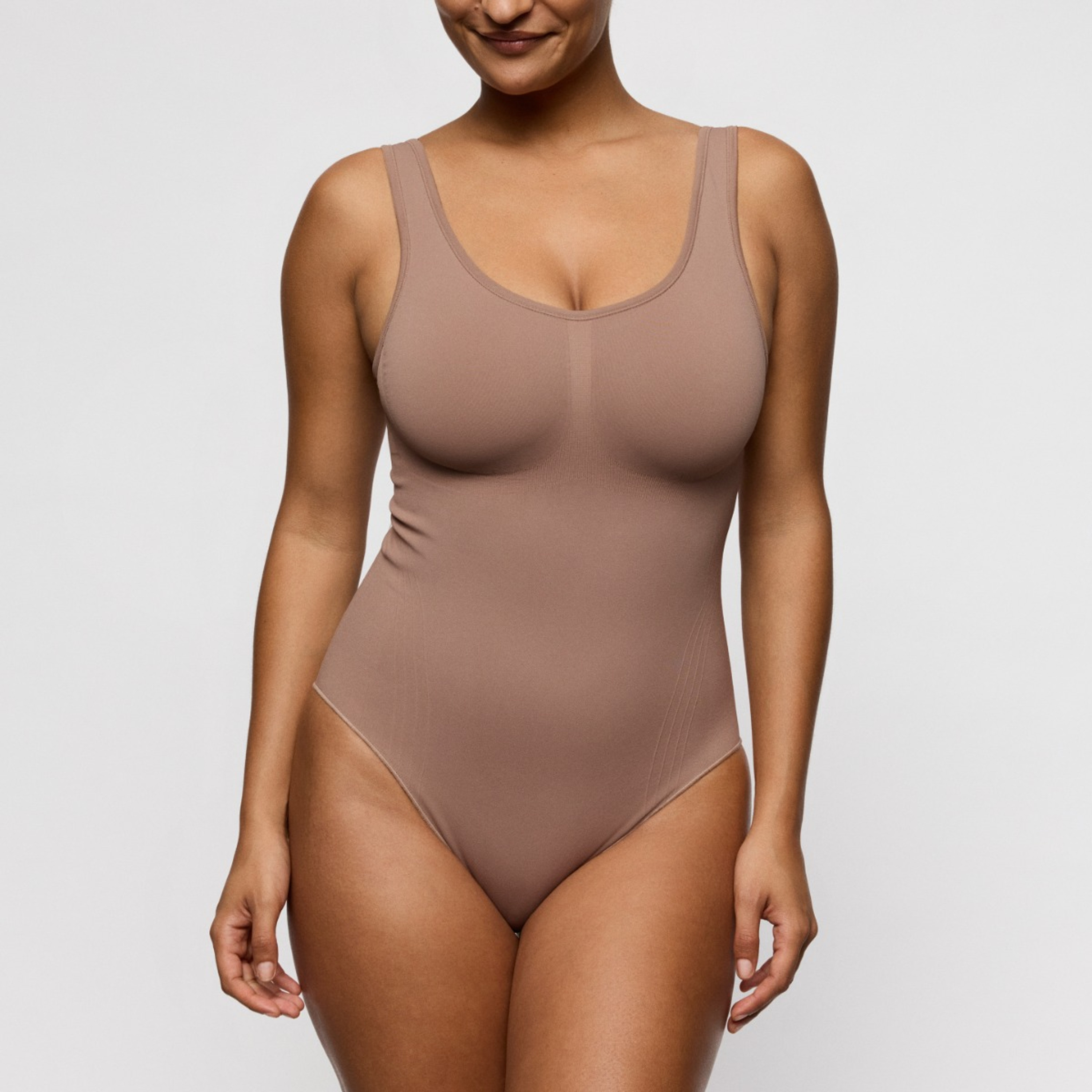 Nudda Corrigerende Body