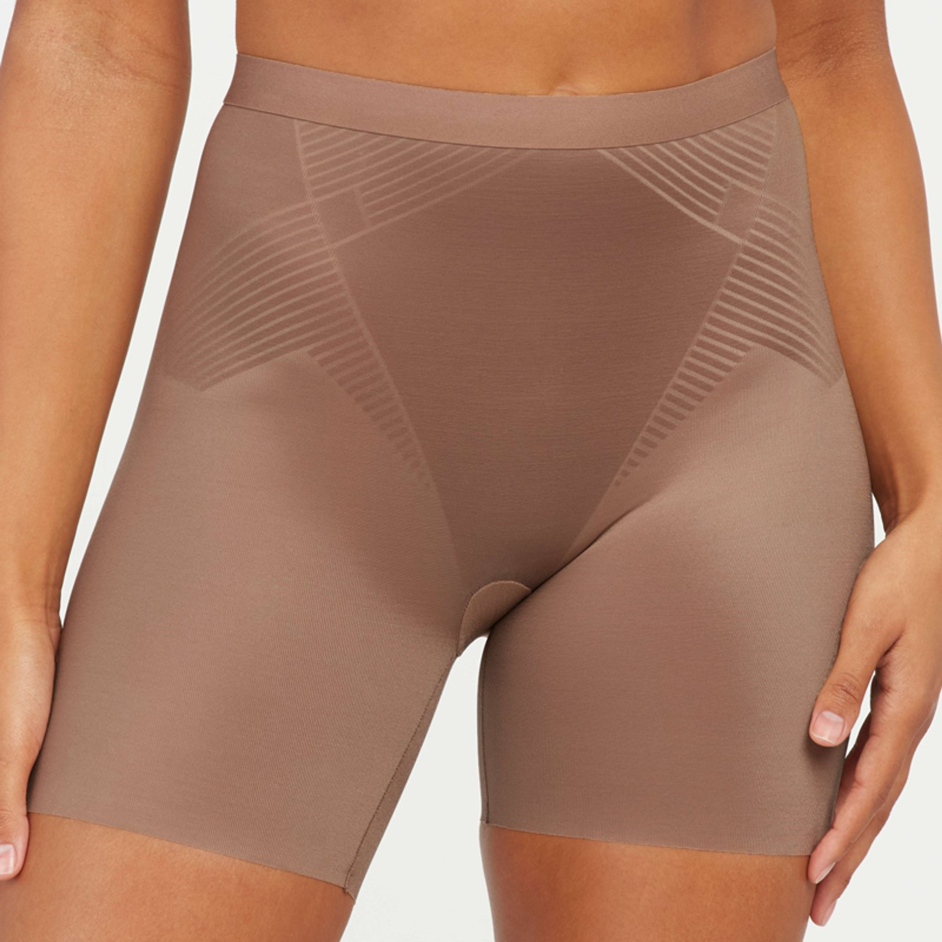 SPANXshape Invisible Shape Girlshort